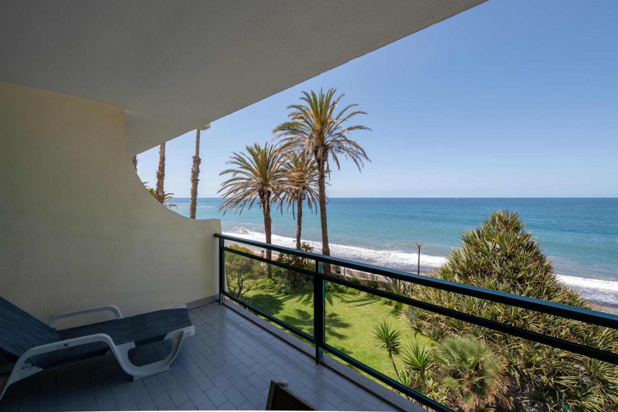 Atlantic View Apartment At Formosa Beach Funchal  Kültér fotó