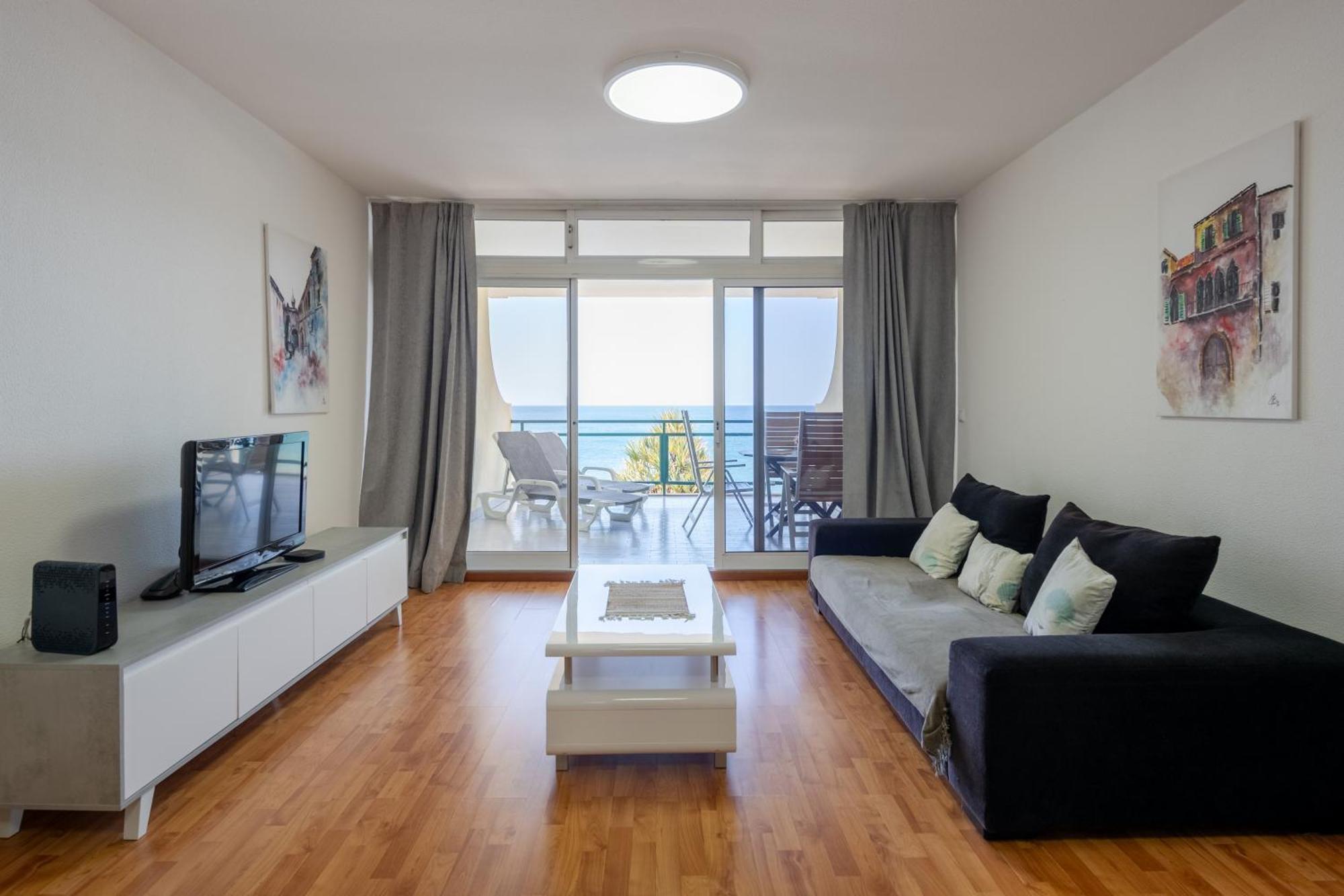 Atlantic View Apartment At Formosa Beach Funchal  Kültér fotó